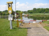 Fähre über Elbe-Trave-Kanal