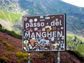 Passo Del Manghen 2042M