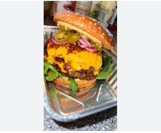 Tour Bindeballe Købmandsgård til Burger & Cheatmeals Esbjerg image