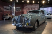 Jaguar Mark IX