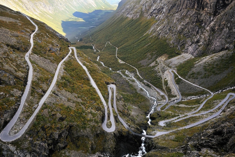 Tour Vespa Trollstigen Challenge 2013 image