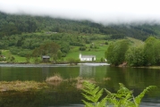 FV 451, am See entlang