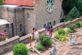 Tour Arkansas Eureka Springs Art Tour image