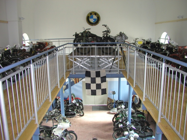 Tour Motorradmuseum Heinz Luthringshauser image